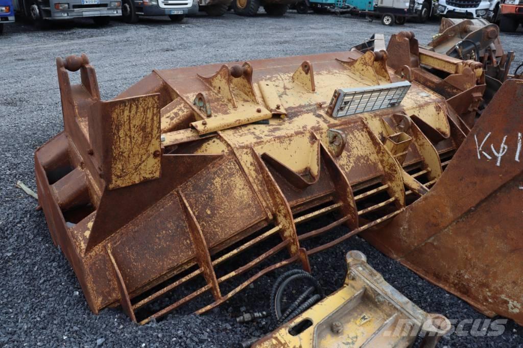 CAT D 6 H XL Верижни булдозери
