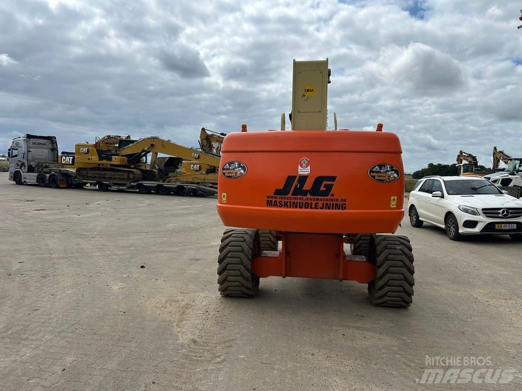 JLG 860 SJ Телескопични повдигачи
