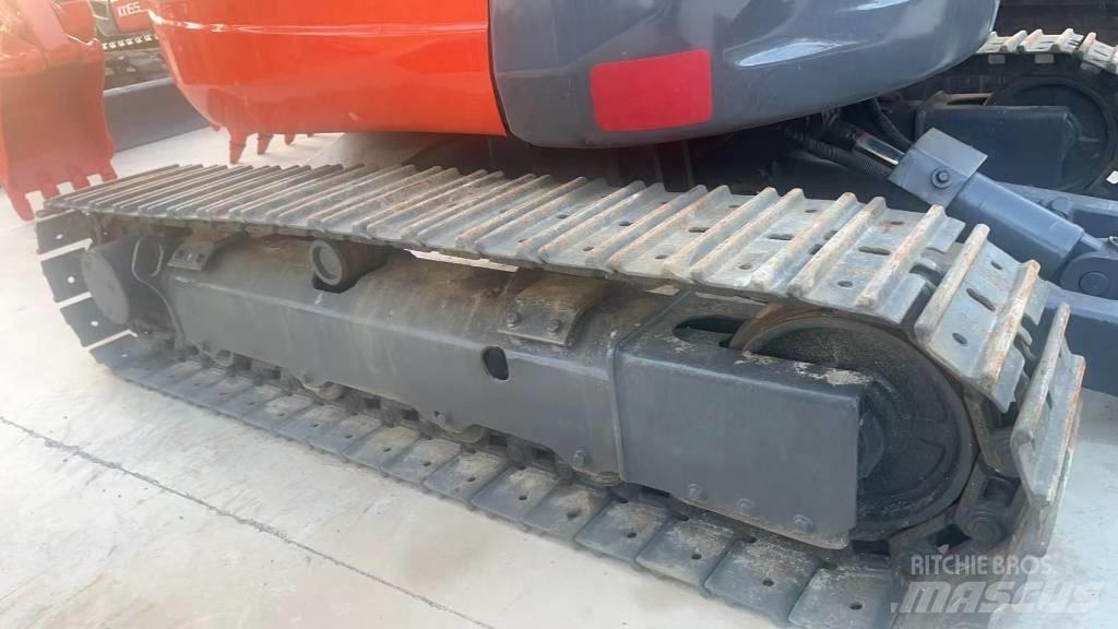 Kubota U 35 Верижен екскаватор