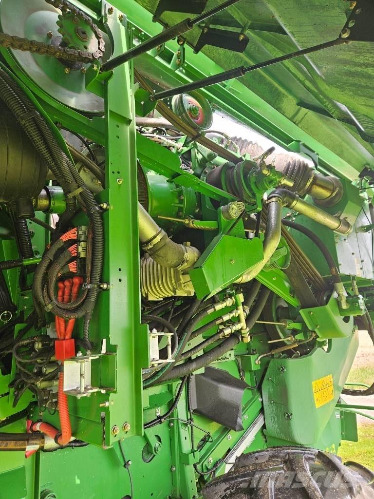 John Deere S 680 Комбайни