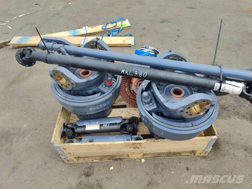 Fuchs MHL 380 Шаси