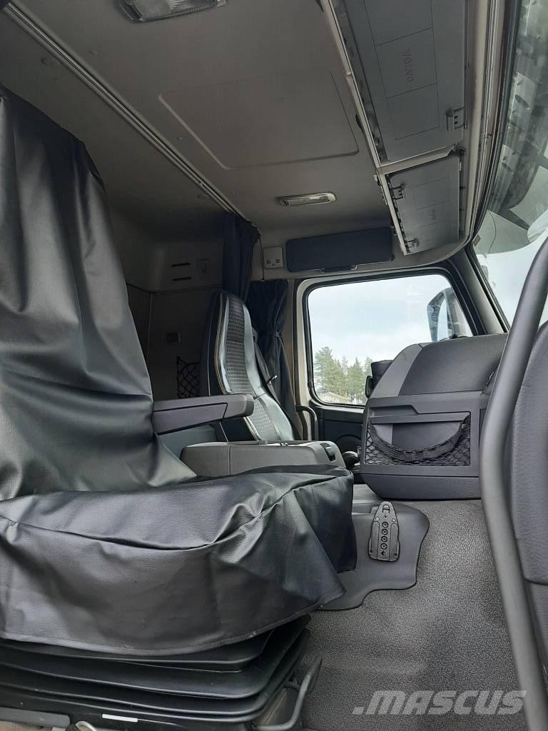 Volvo FM 11 Автофургони