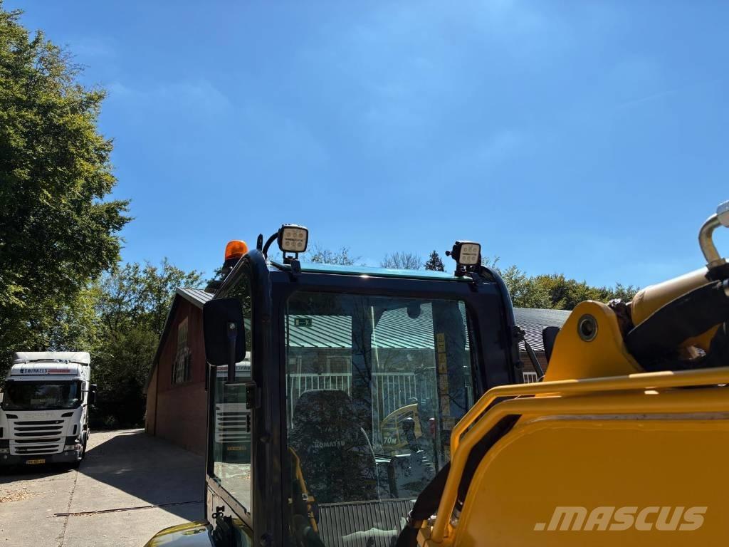 Komatsu PC26MR-5 Мини екскаватори < 7 т