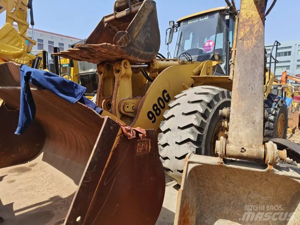 CAT 980 G Колесни товарачи
