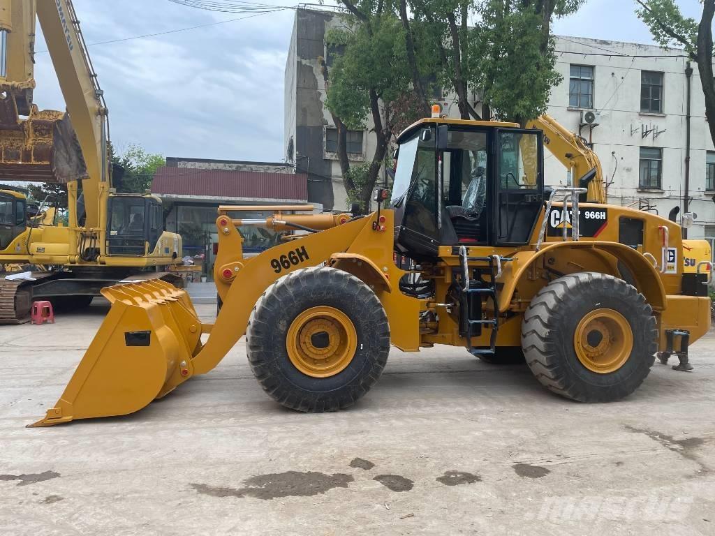 CAT CAT966H Колесни товарачи