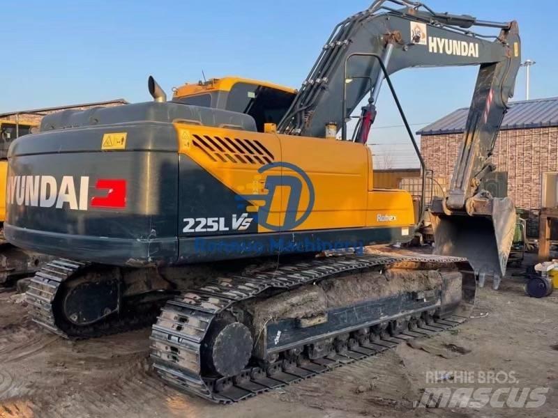 Hyundai 225VS Верижен екскаватор