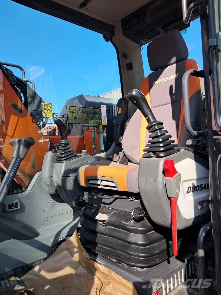 Doosan DX 140 LCR-5 Верижен екскаватор