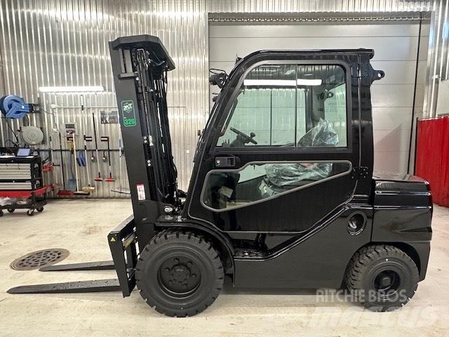 Toyota 52-8 FD 30 Дизелови камиони