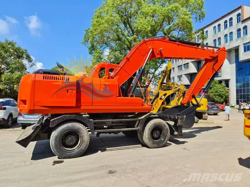 Doosan DH 210 W-7 Колесни екскаватори