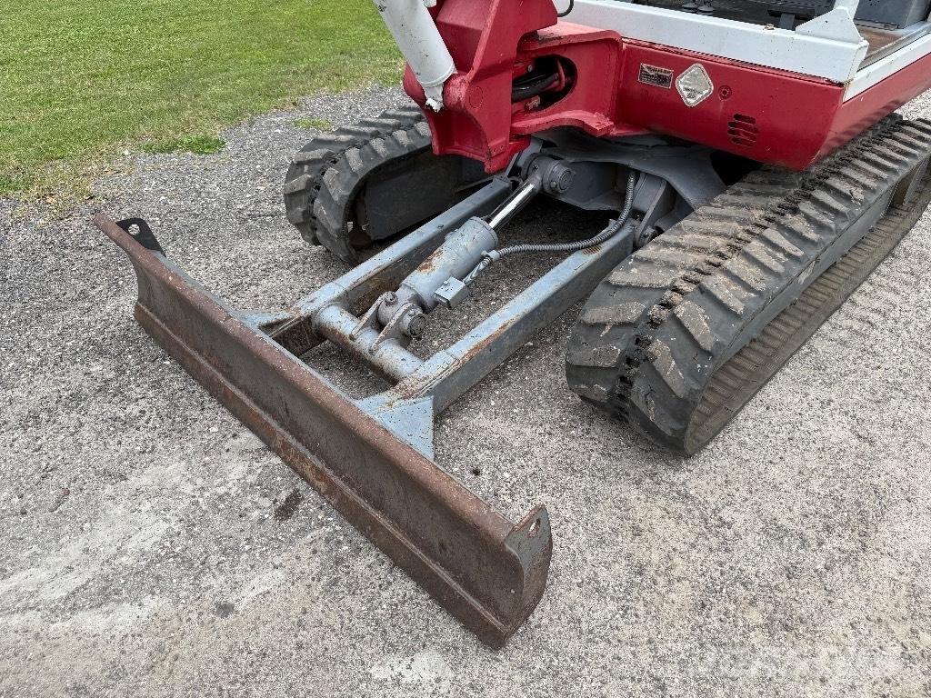 Takeuchi TB 135 Мини екскаватори < 7 т