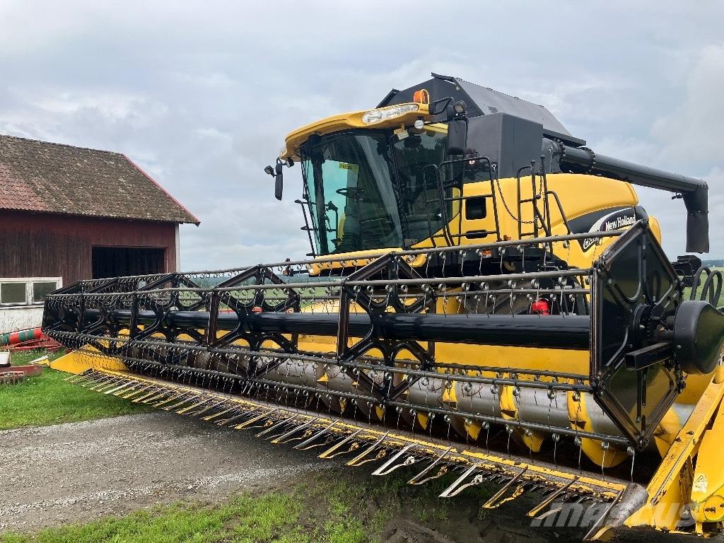 New Holland CR 980 Комбайни