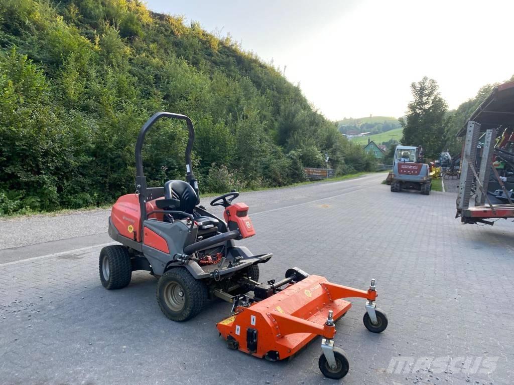 Husqvarna P 525 D Тракторни косачки