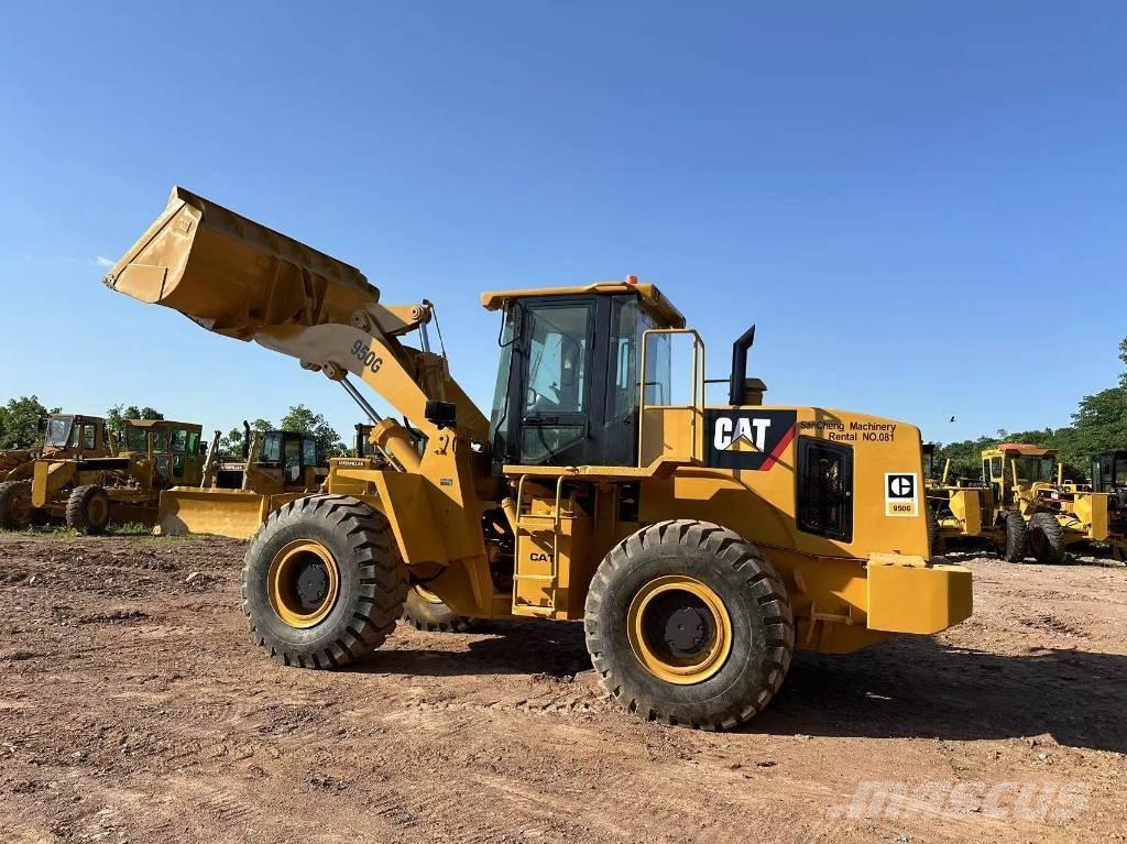 CAT 950G Колесни товарачи
