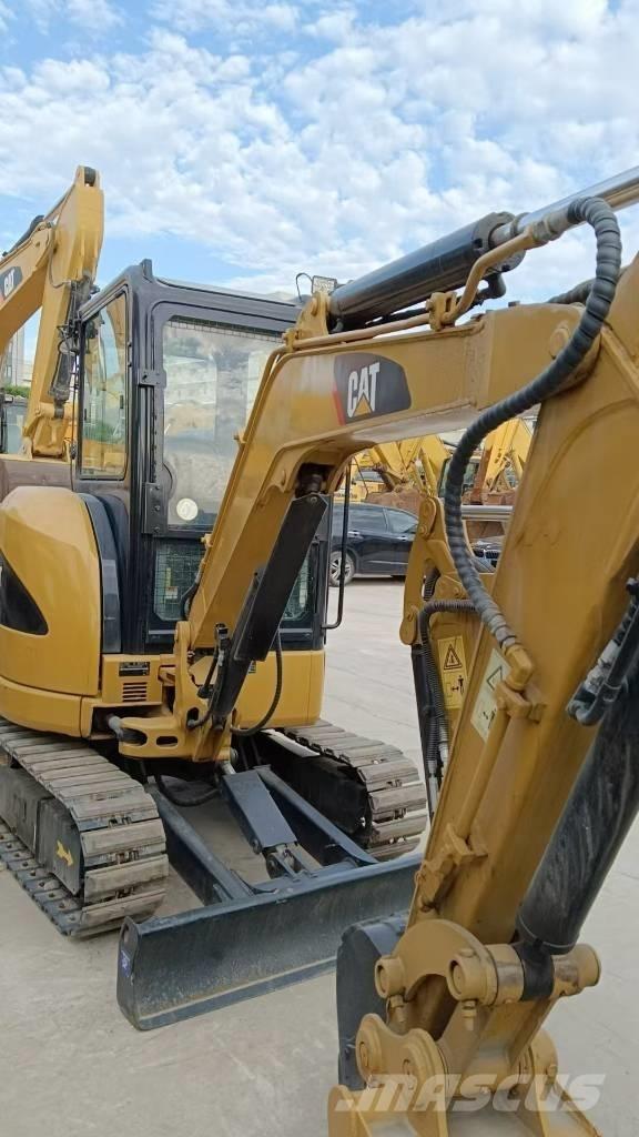 CAT CAT302D Верижен екскаватор