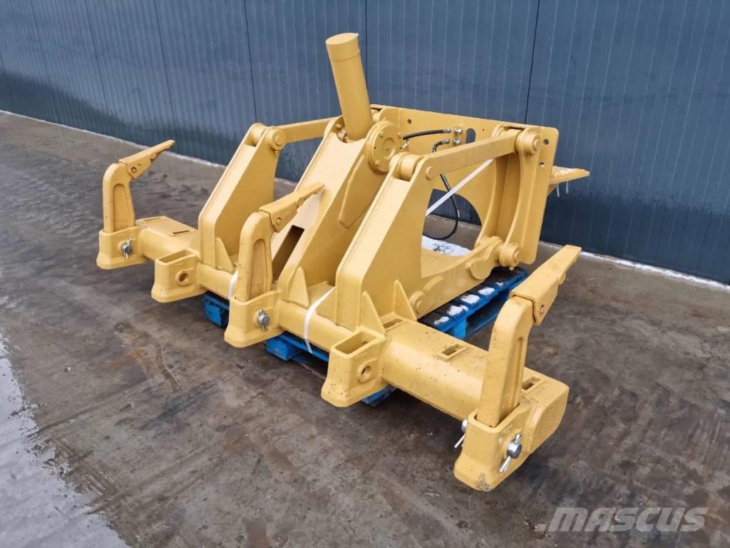 CAT 140GC Скарификатор
