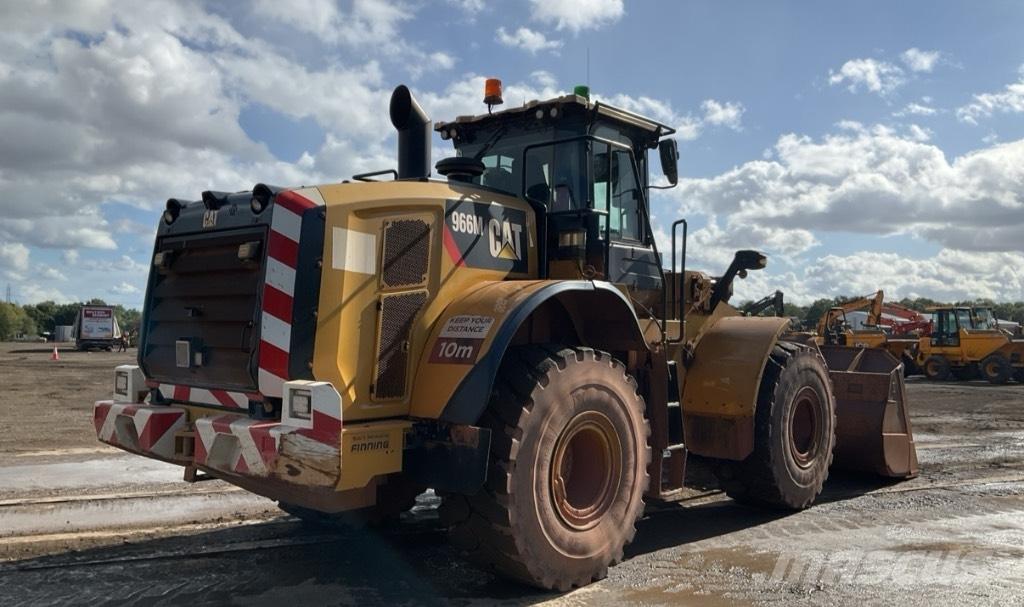 CAT 966 M Колесни товарачи