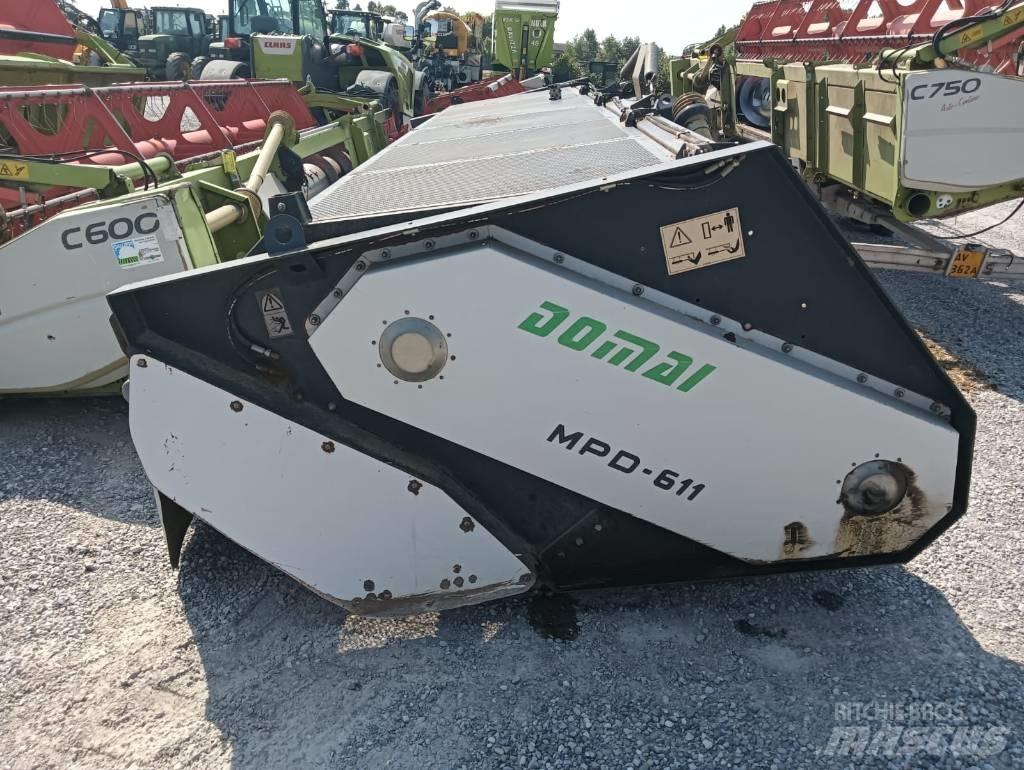 Dominoni 6 mt Самоходни фуражири