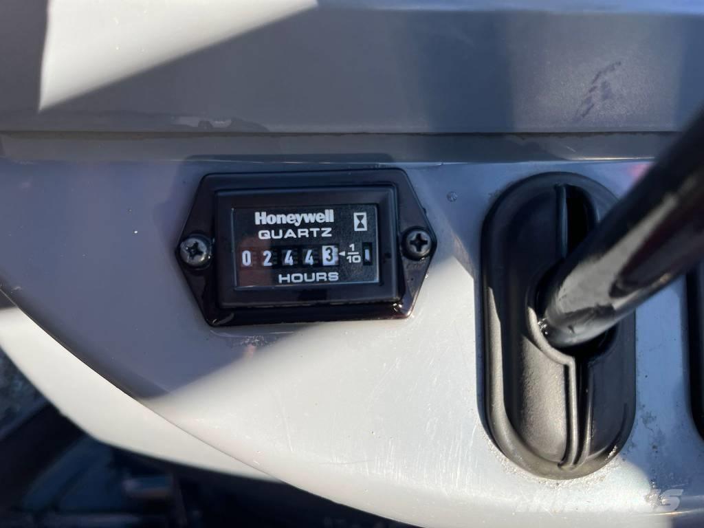 Yanmar Vio 12 Средни екскаватори 7т - 12т