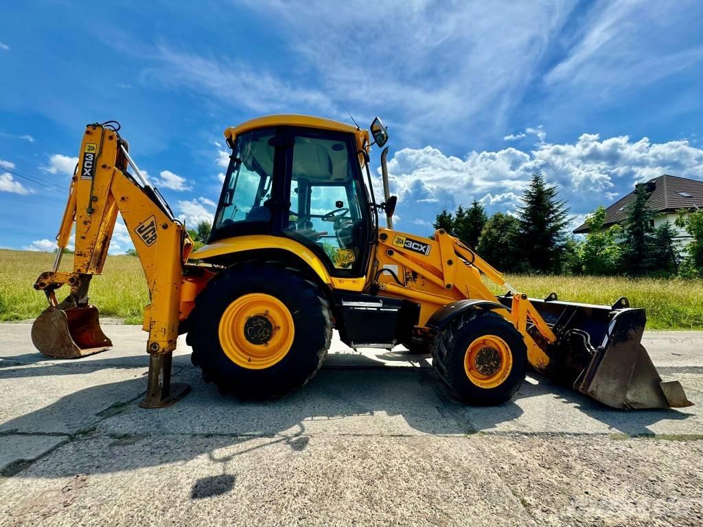 JCB 3CX Товарач със заден ексватор