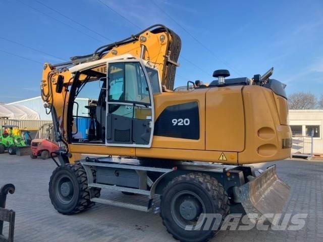 Liebherr A920 Колесни екскаватори