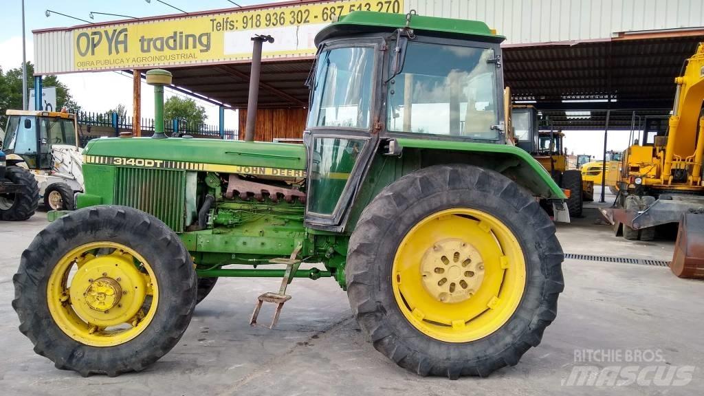 John Deere 3140 DT Трактори