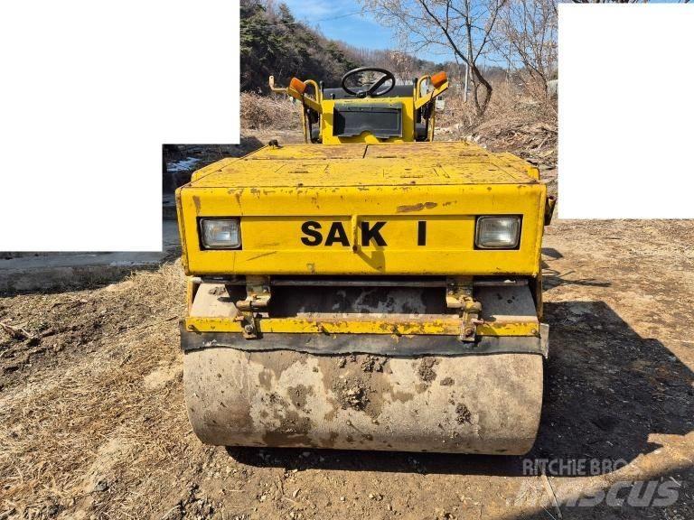 Sakai TW 500 Двойни барабанни ролки
