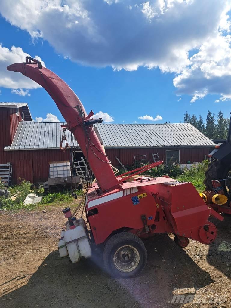 JF 850 Фуражни комбайни
