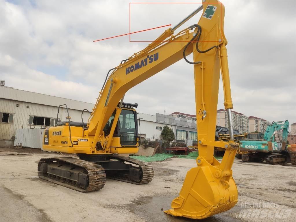 Komatsu PC 200-8 Средни екскаватори 7т - 12т