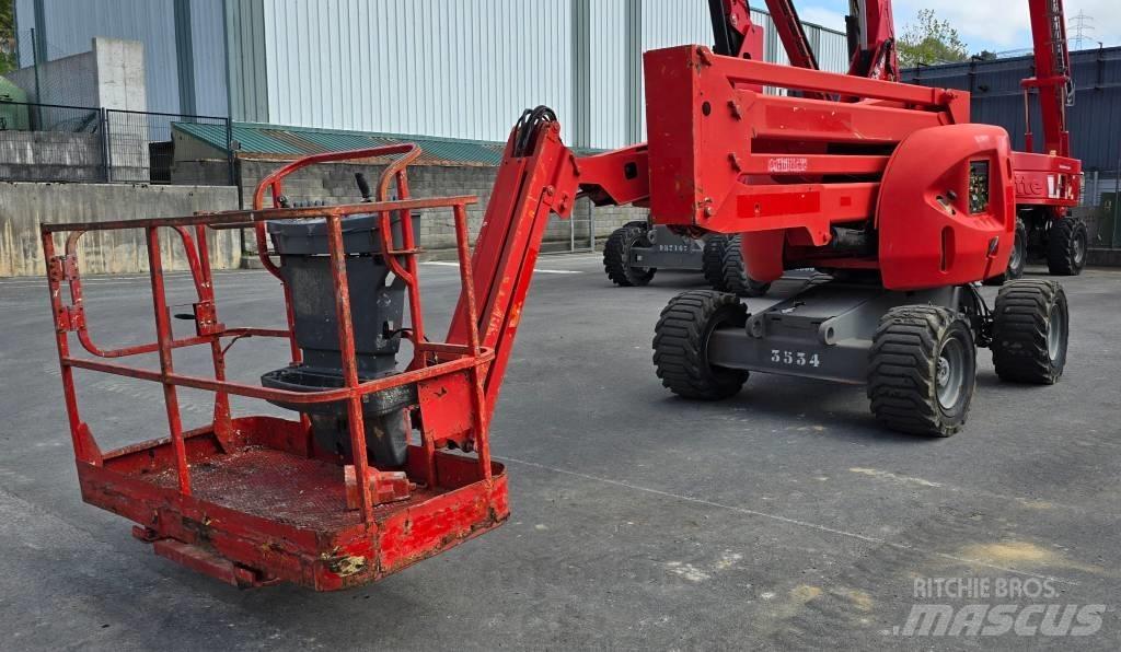 JLG 450 AJ II Съчленени стрелови подемници