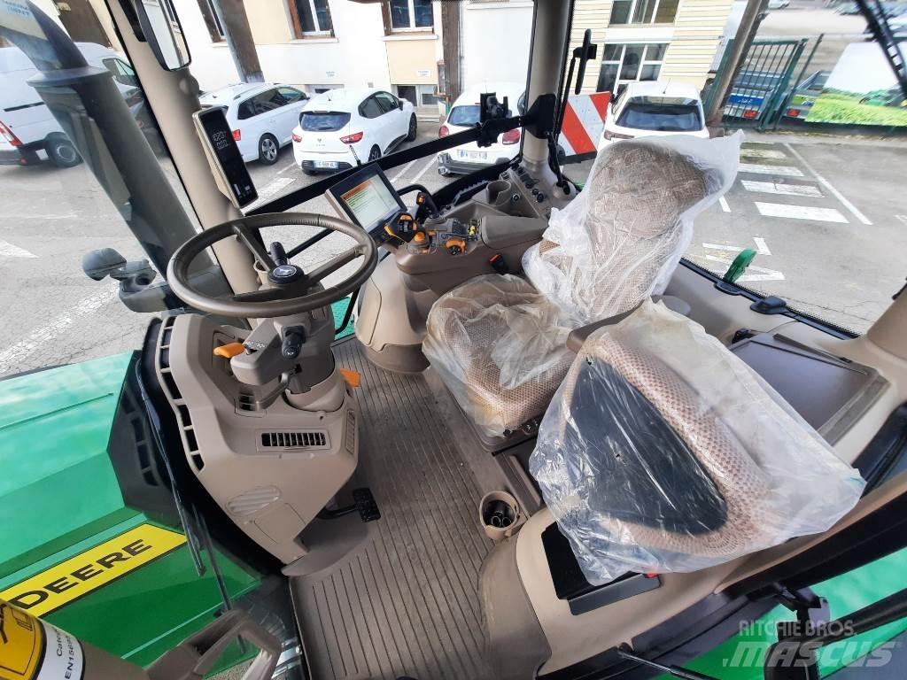 John Deere 6R230 Трактори