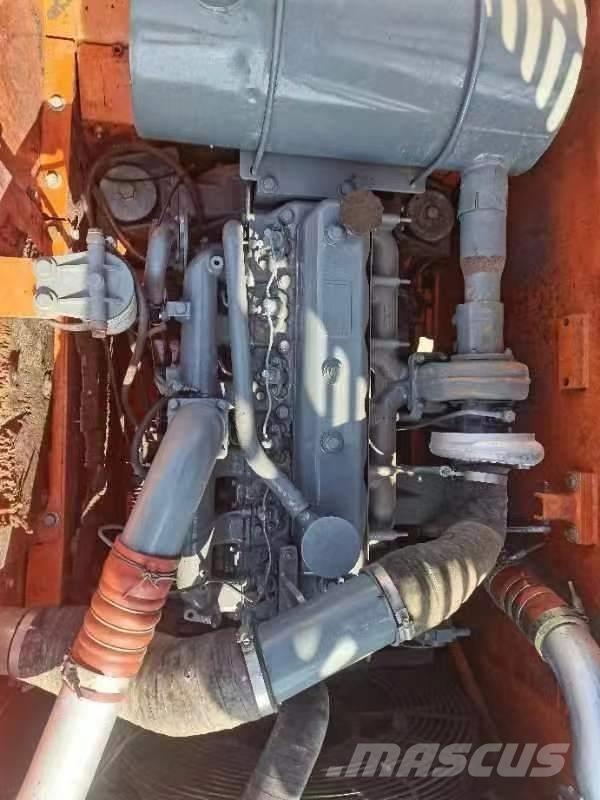 Doosan DX 225 Верижен екскаватор