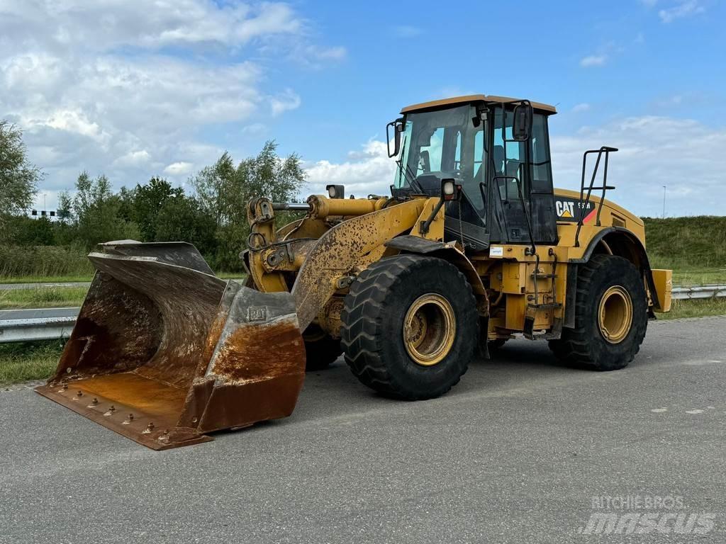 CAT 962H Колесни товарачи