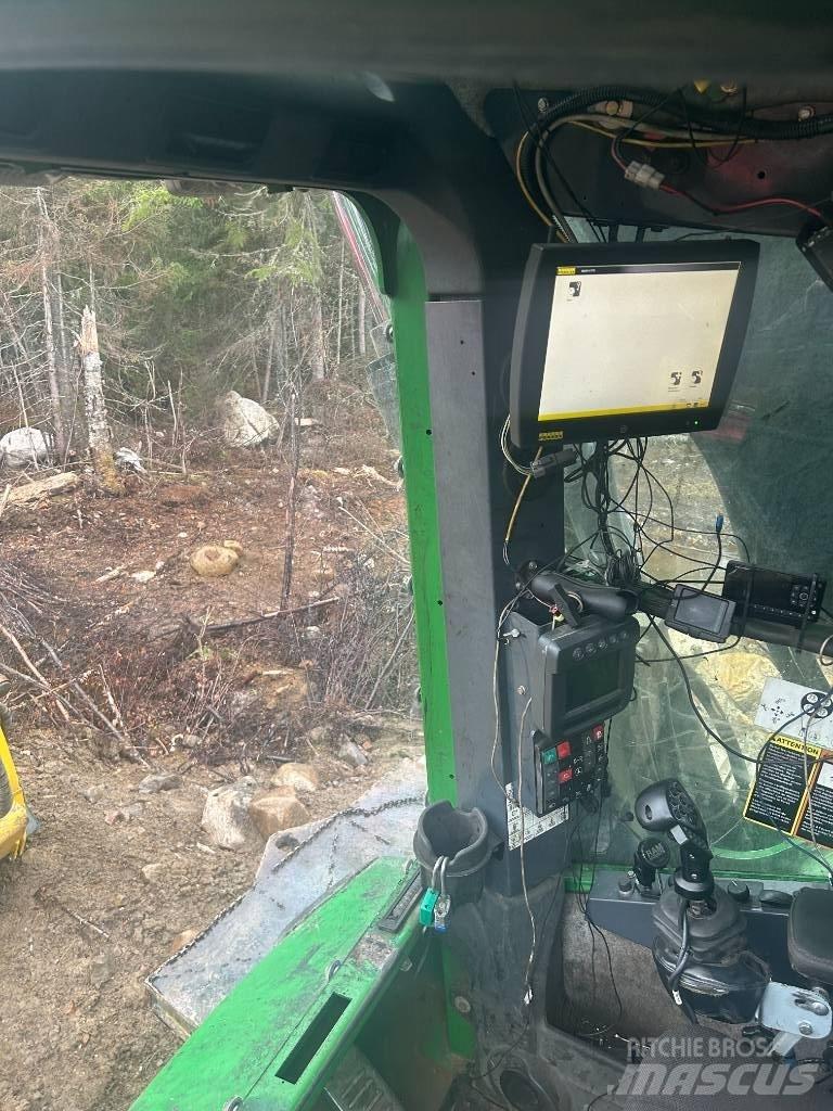 John Deere 903 K Харвестери