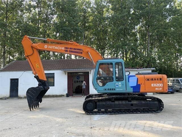 Hitachi EX200 Верижен екскаватор