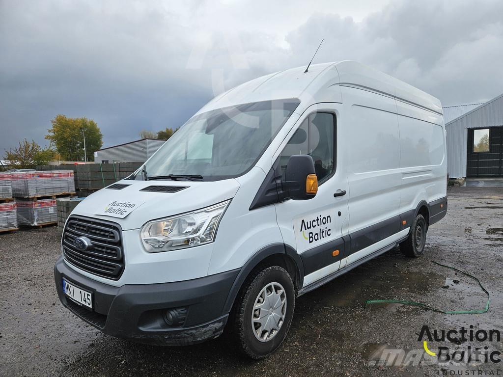 Ford Transit Фургони

