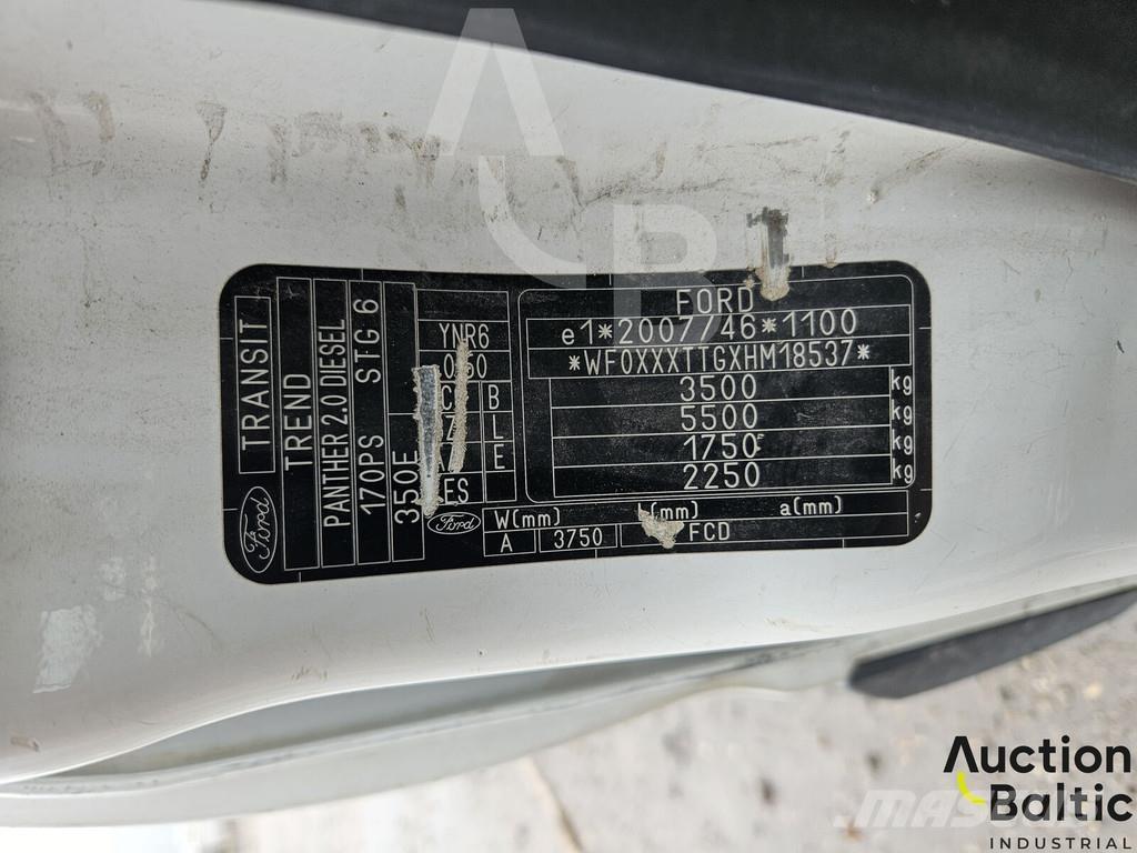 Ford Transit Фургони
