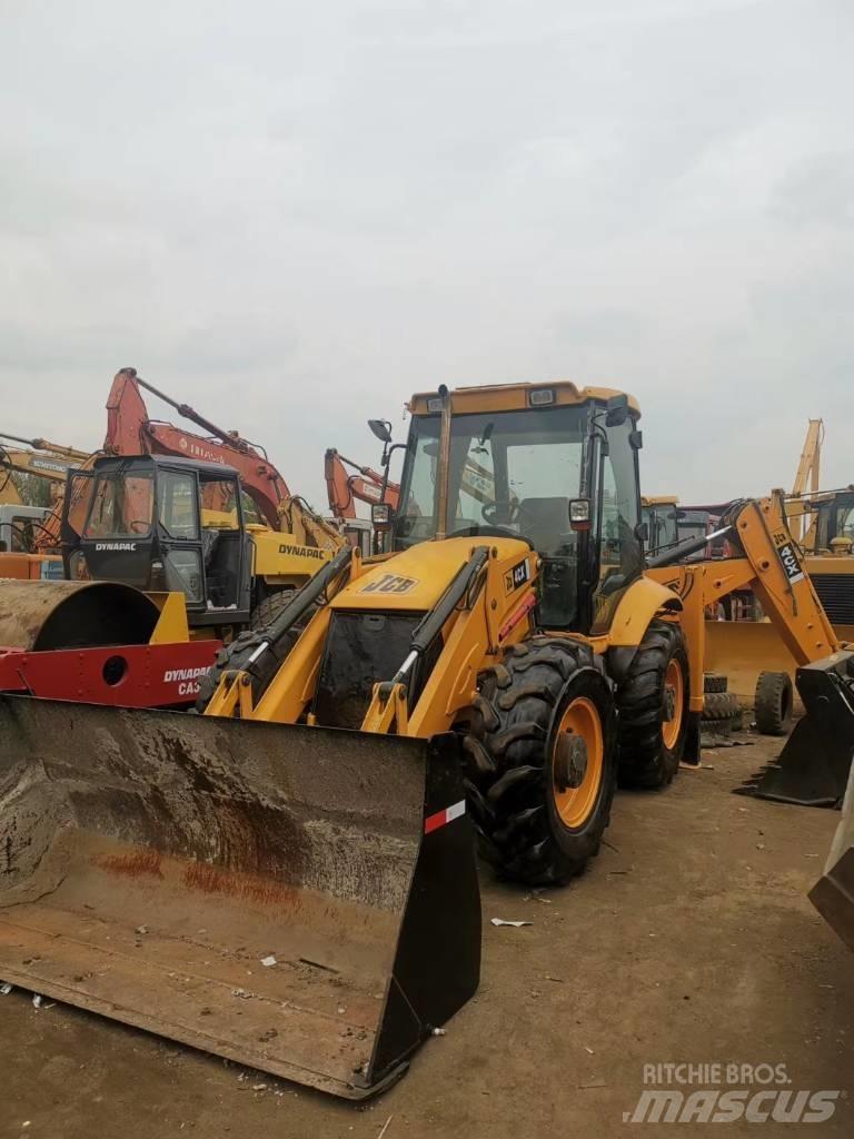 JCB 4 CX Товарач със заден ексватор