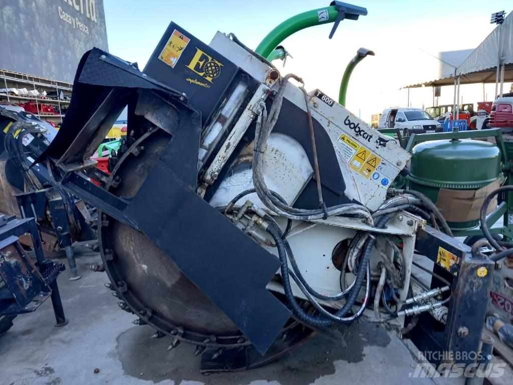 Simex T-600 Изкопни машини