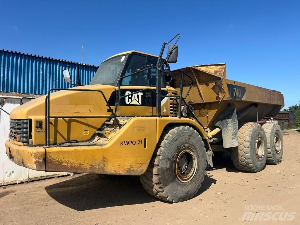 CAT 740 Дъмпери/моторни превозни средства