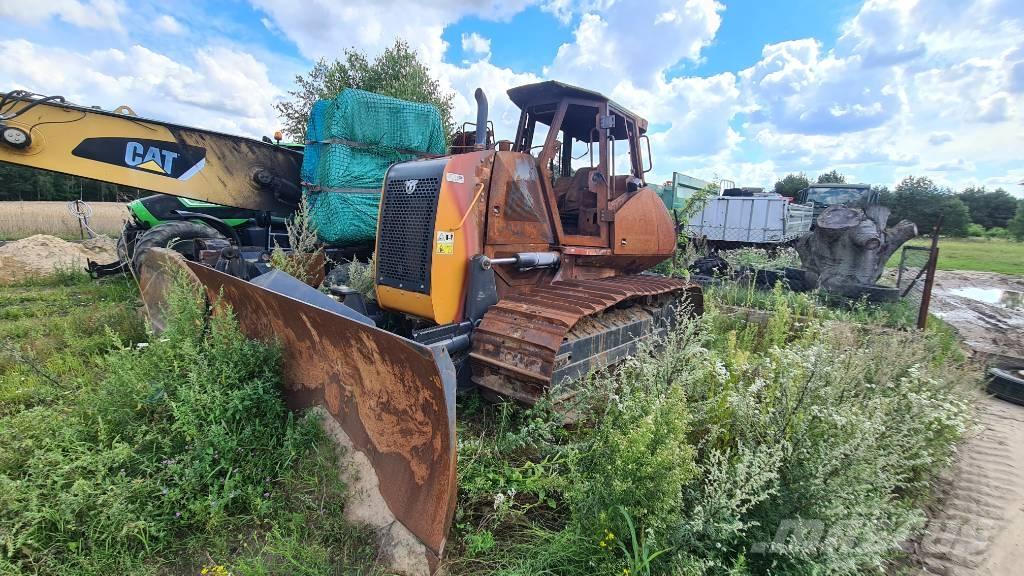 CASE 1150 M Релси, вериги и ходова част
