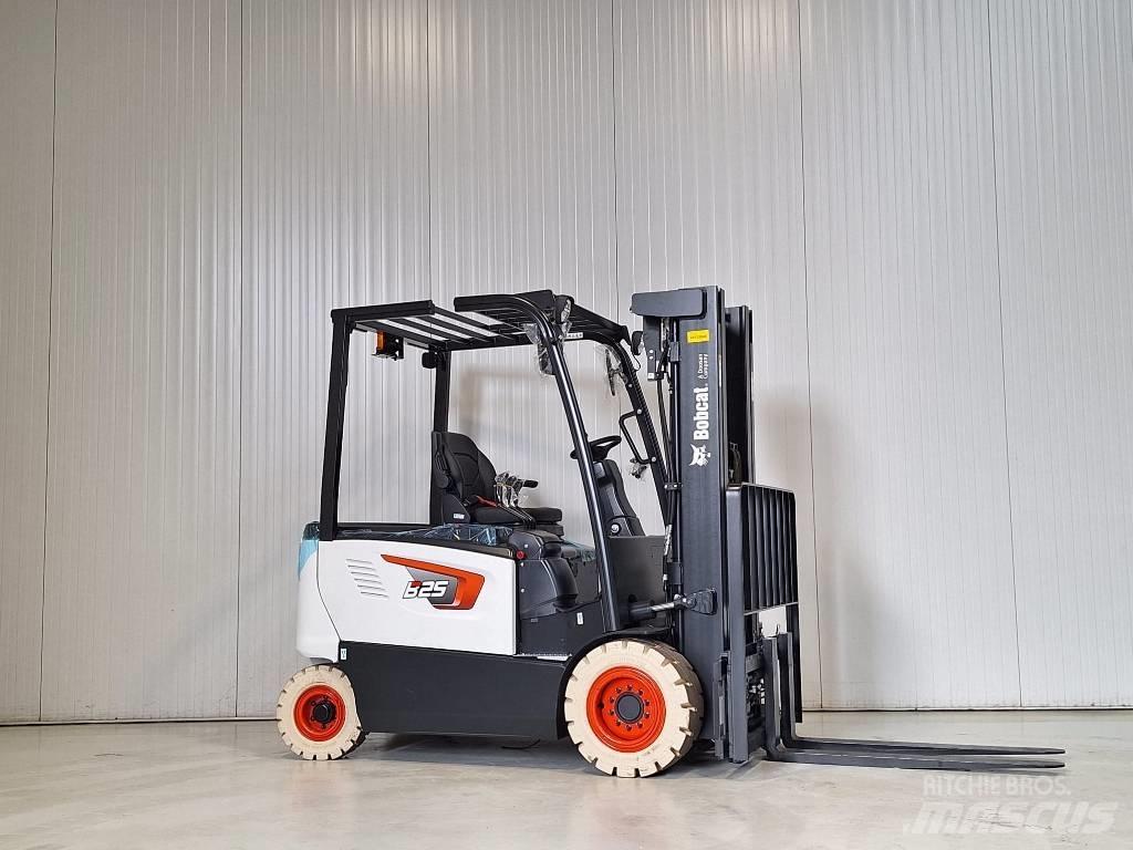 Bobcat B25X-7 PLUS Електрически вилични кари-повдигачи