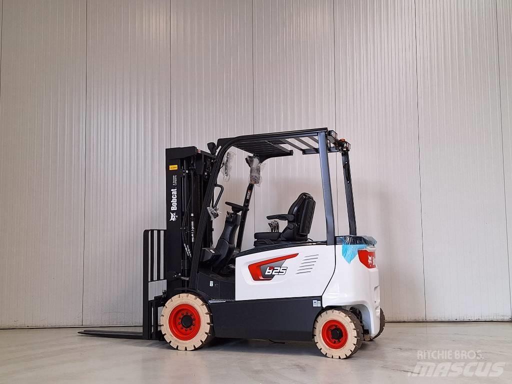 Bobcat B25X-7 PLUS Електрически вилични кари-повдигачи