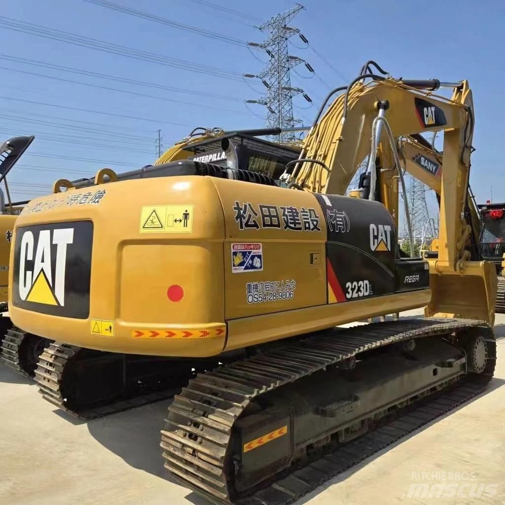CAT 323 D Верижен екскаватор