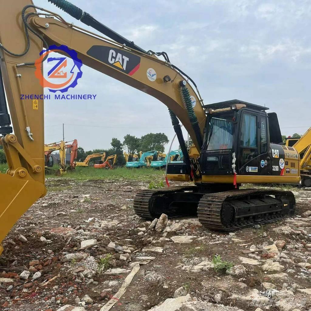 CAT 320 D2 Верижен екскаватор