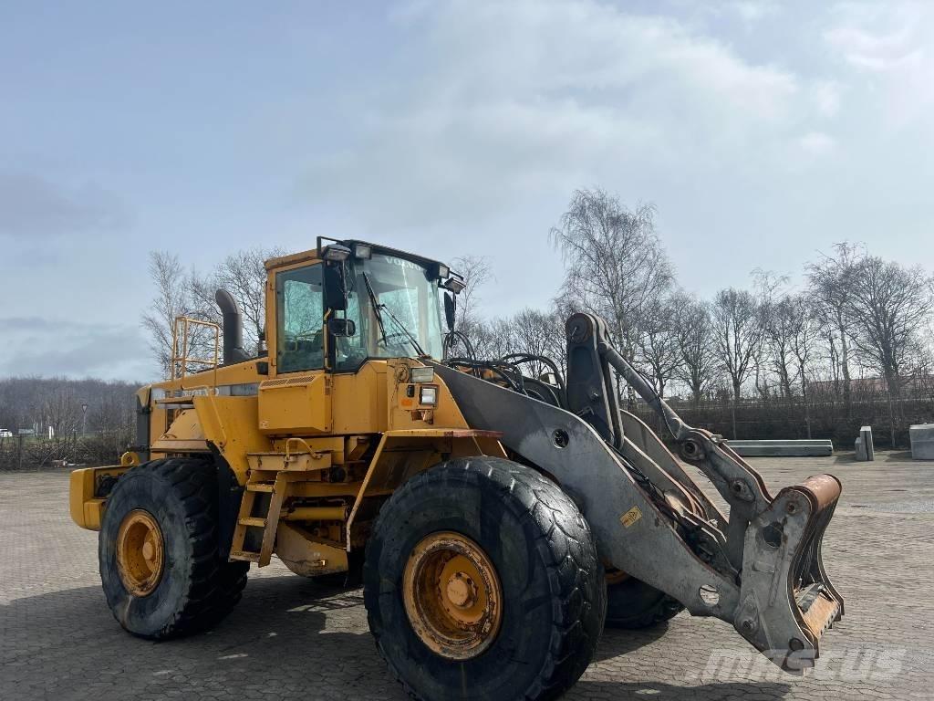 Volvo L 180 C Колесни товарачи
