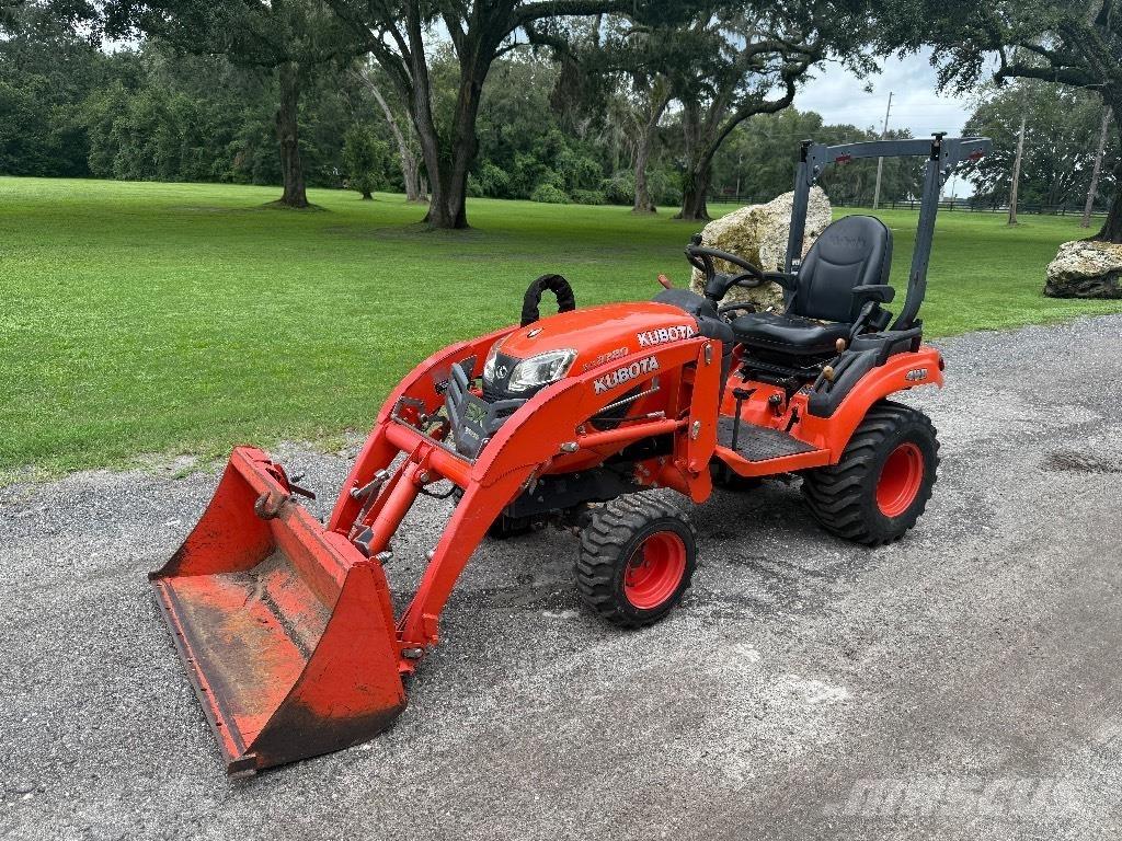 Kubota BX2380 Трактори