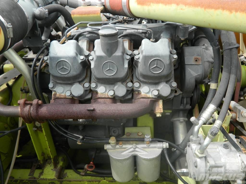 CLAAS Lexion 460 Комбайни