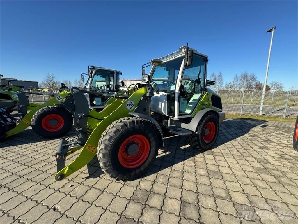 CLAAS Torion 530 Колесни товарачи
