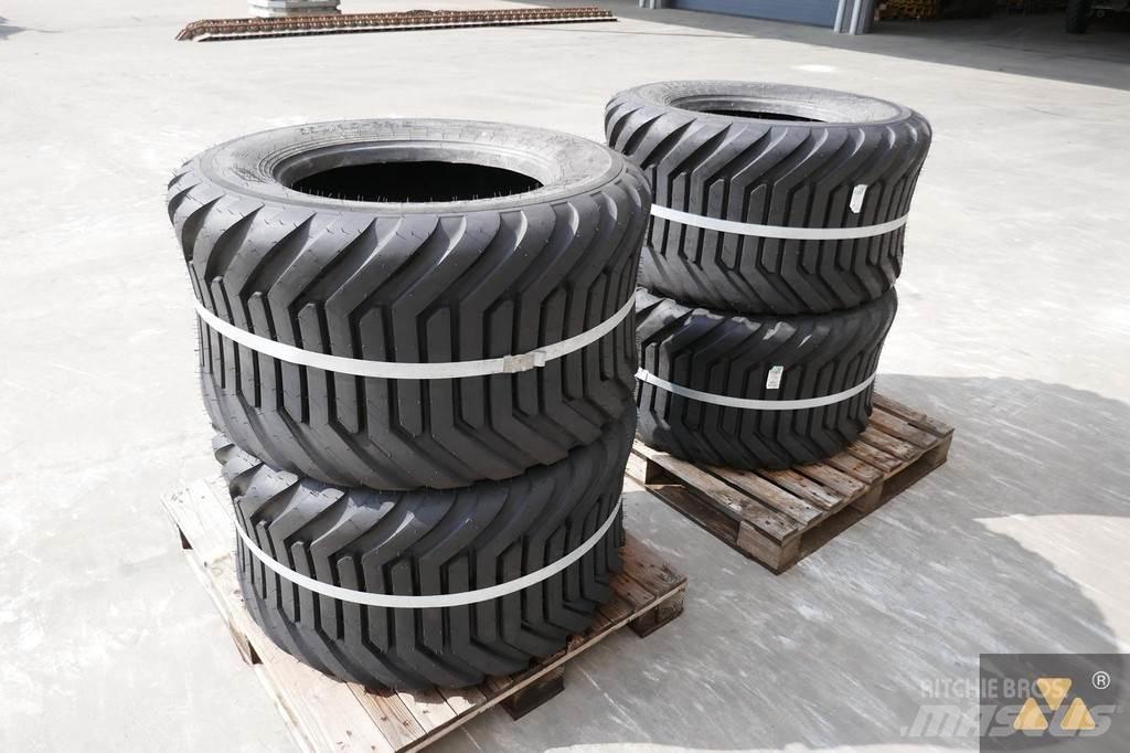 BKT 550/45-22.5 Гуми