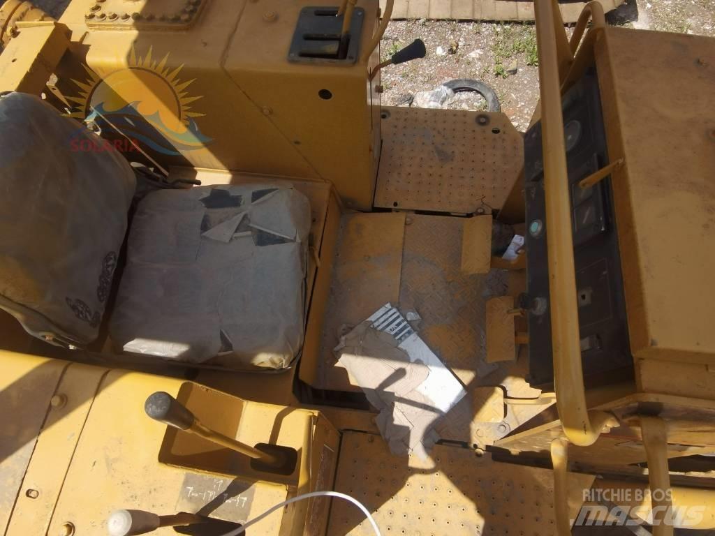 CAT D 3 C Верижни булдозери
